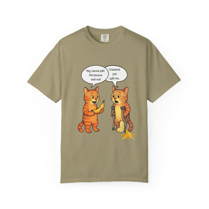 "Banana Split" - Funny Comic T-Shirt