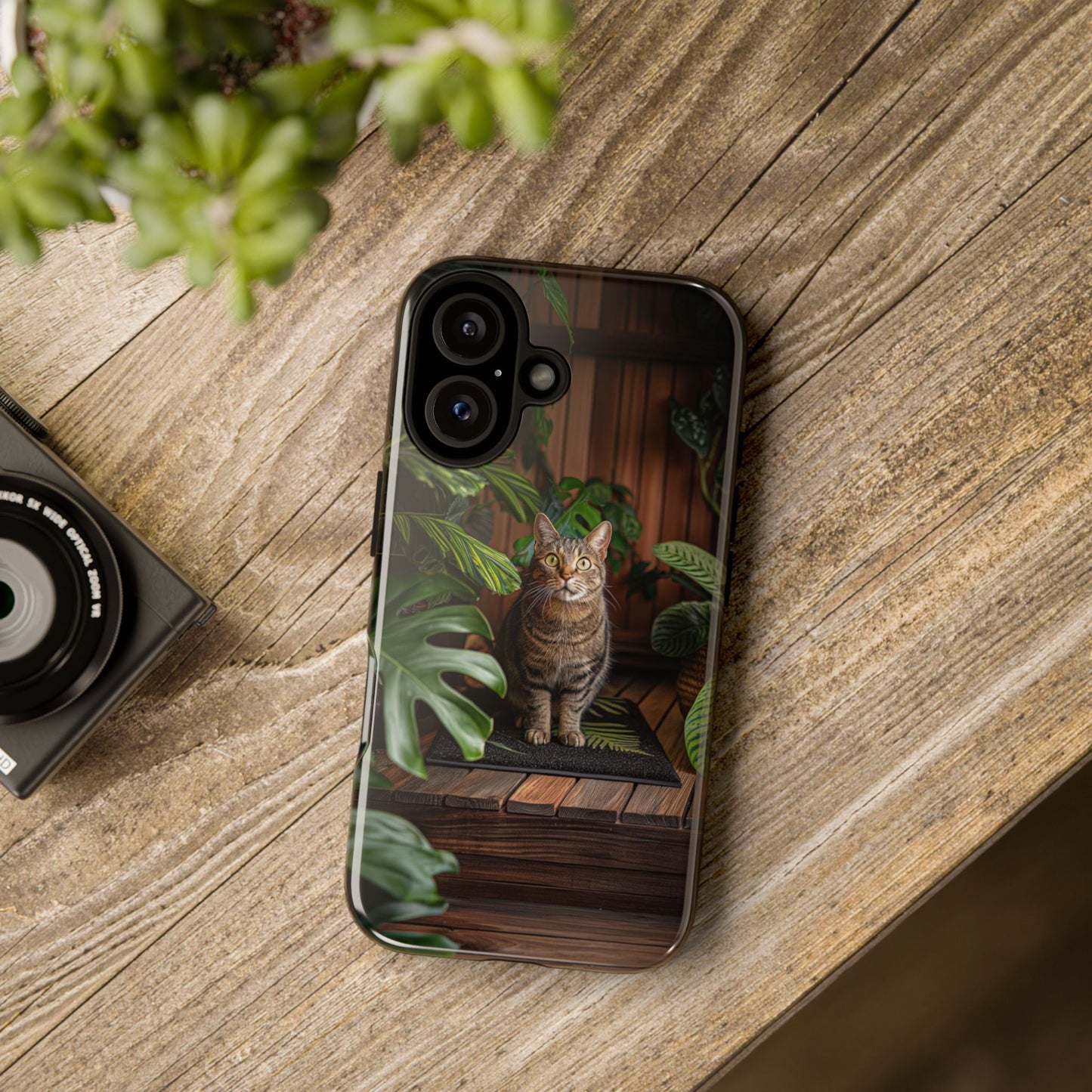 "Cat Gaze" Cat-Themed Phone Case iPhone 16