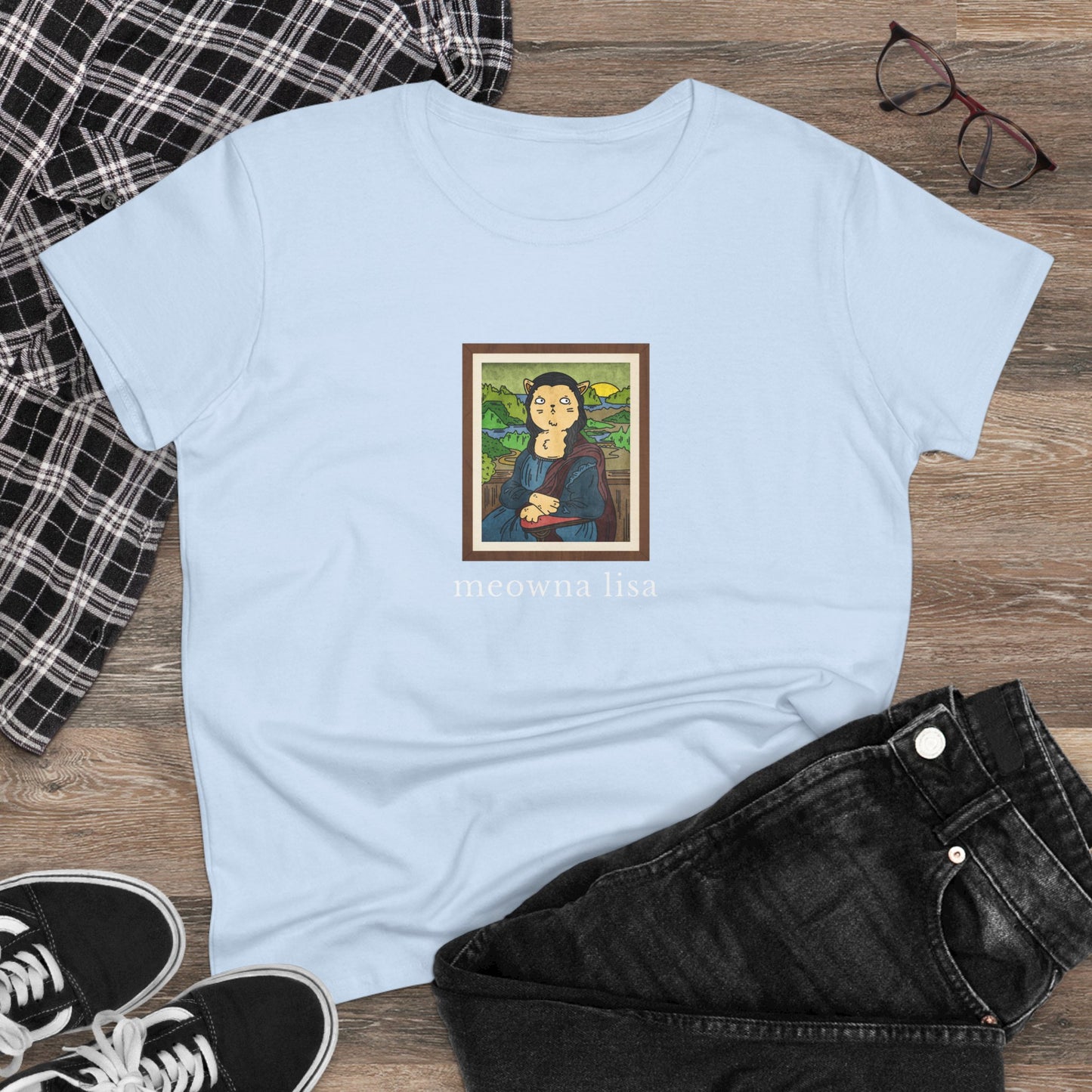 Meowna Lisa Women's T-Shirt