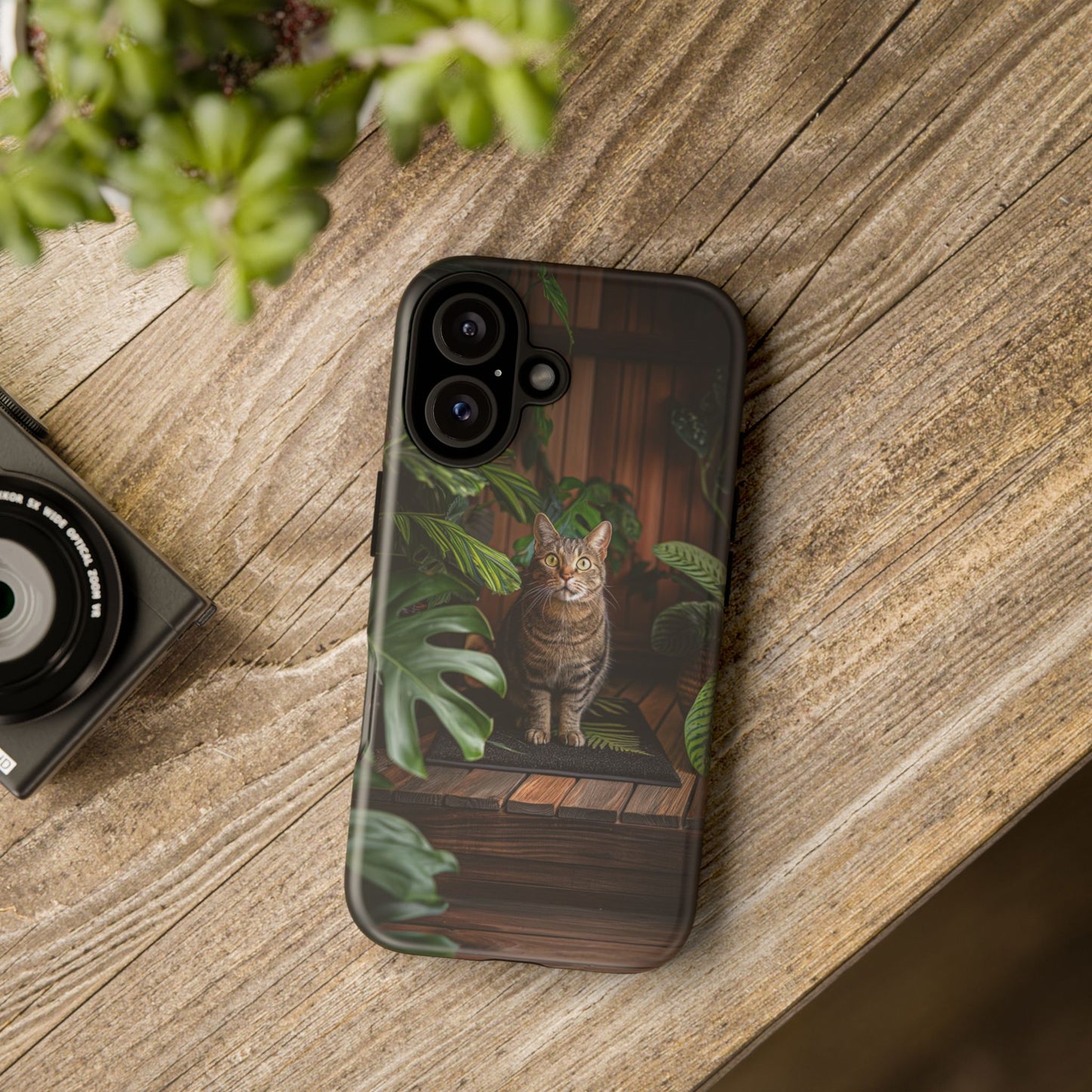 "Cat Gaze" Cat-Themed Phone Case iPhone 16